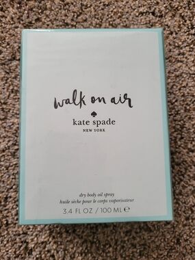 kate spade Walk on Air Dry Body Oil Spray - White & Light Aqua
